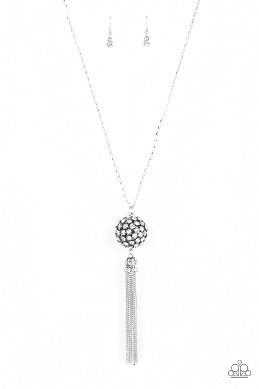 rhinestonerevolution whitenecklace rhinestonerevolution whitenecklace