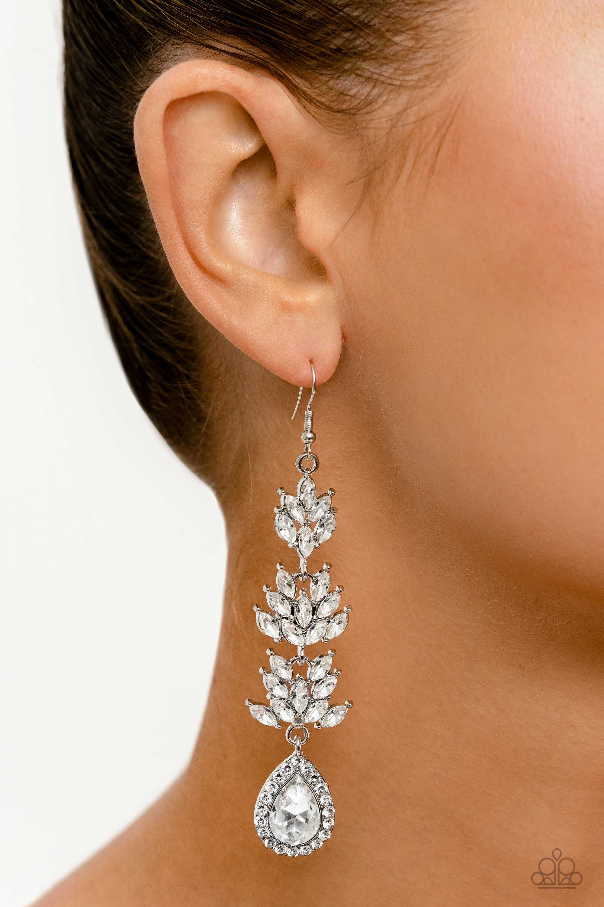waterlilywhimsy whiteearrings1 waterlilywhimsy whiteearrings1